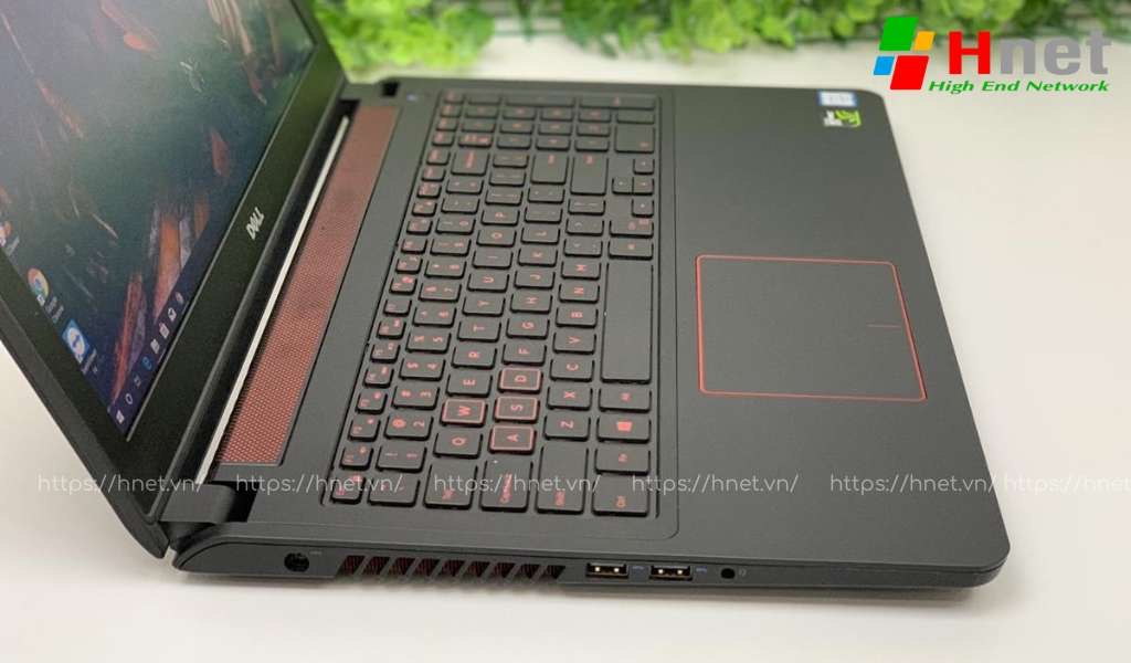Bản phím Laptop Dell GAMING 5577 Core I5 7300HQ
